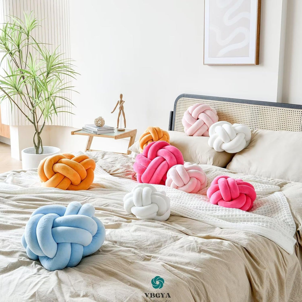 Knot Pillow Ball, Soft Home Decorative Throw Pillows Cushion, round Changeability Knotted Pillows, Modern Home Handmade Cushions for Bedroom, Sofa, Couch (8 Inch, White)
